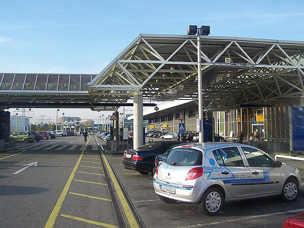 Geneva International Airport - Airport Technology