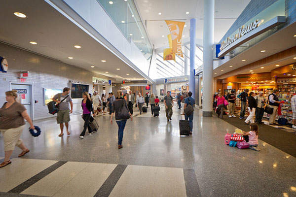 The 10 best airports for pets in the US - Airport Technology