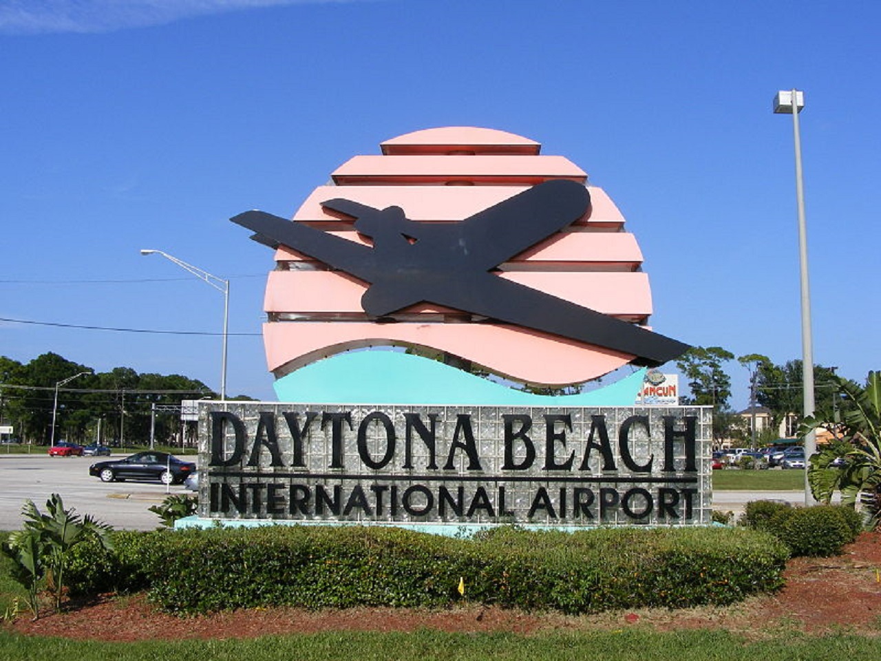 Daytona Beach International Airport in US deploys CT scanner