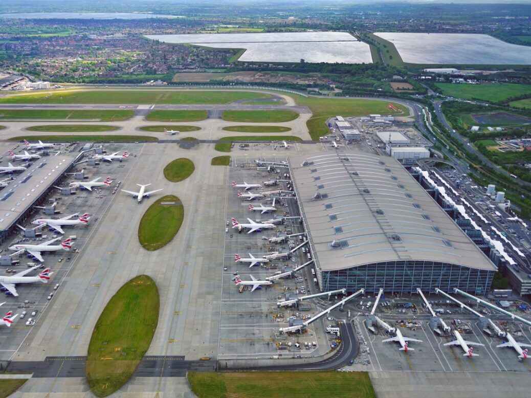 What are Europe's five most polluting airports doing to reduce CO2