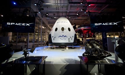 SpaceX Dragon V2